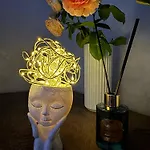 новобудова центр,стоянка для авто, жк семицвіт, документи Apartment