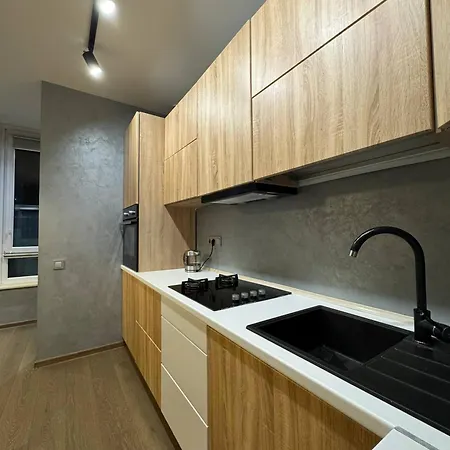 Apartamento новобудова центр,стоянка для авто, жк семицвіт, документи *