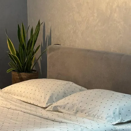 новобудова центр,стоянка для авто, жк семицвіт, документи Apartamento *