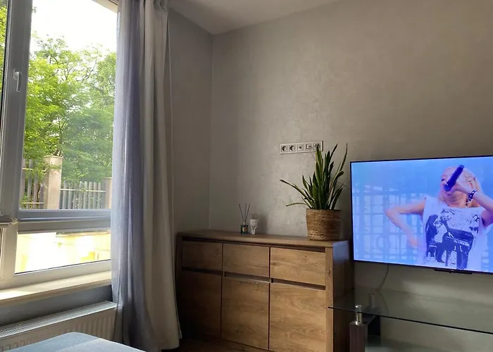 новобудова центр,стоянка для авто, жк семицвіт, документи Apartamento Leópolis