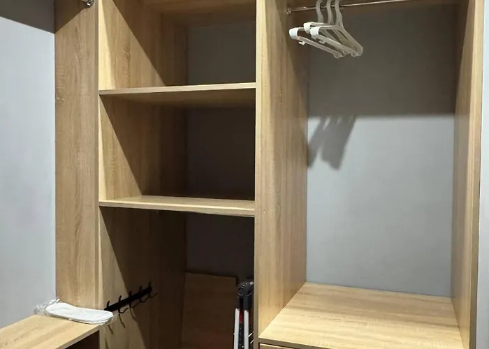 новобудова центр,стоянка для авто, жк семицвіт, документи Apartamento